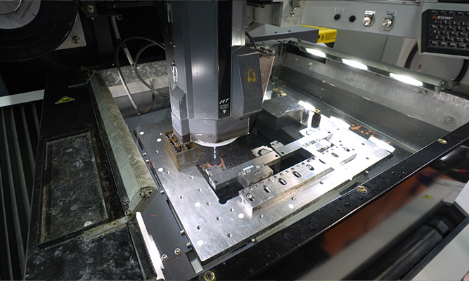 Workshop - Wire EDM machine